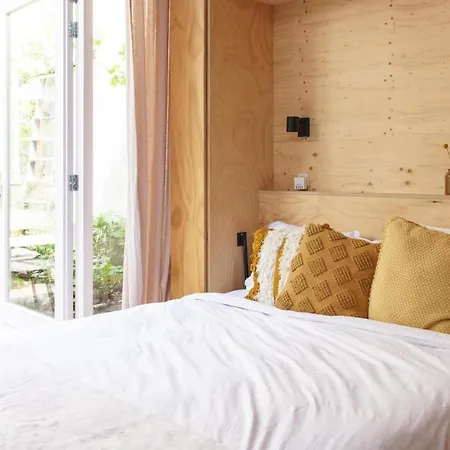 Lovely And Charming Guesthouse Near City Center, Close To Rotterdam-2